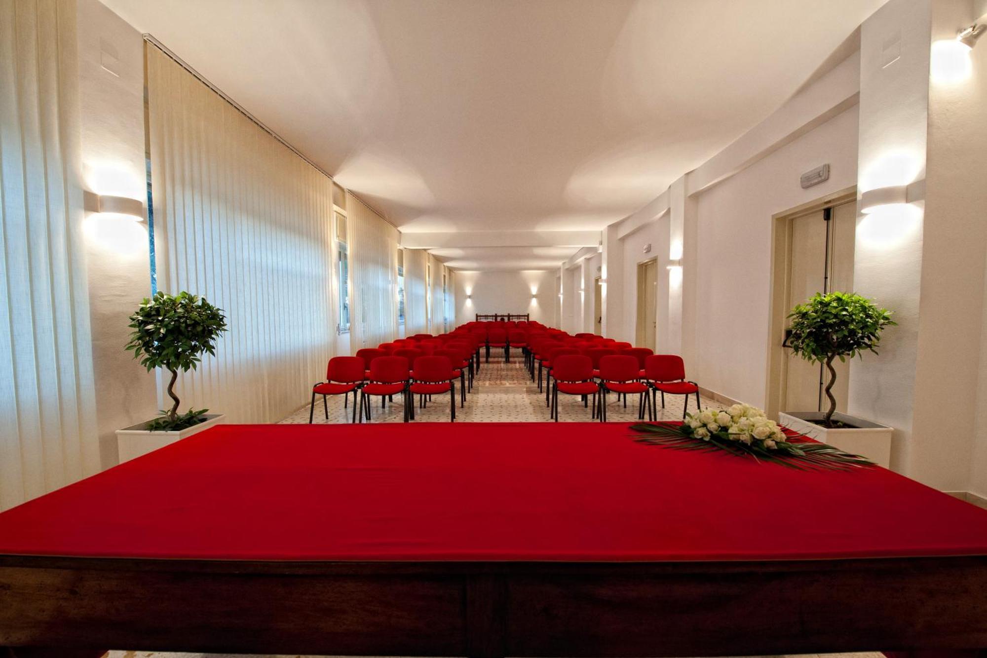 Hotel Villa Sturzo Caltagirone Exteriör bild